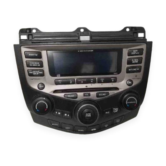 2004–2007 Honda Accord Radio AM FM Climate Control Temperature Panel OEM — view 1