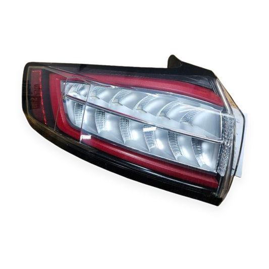 2015–2018 Ford Edge left Driver Side Tail Light Assembly quarter panel OEM — view 1