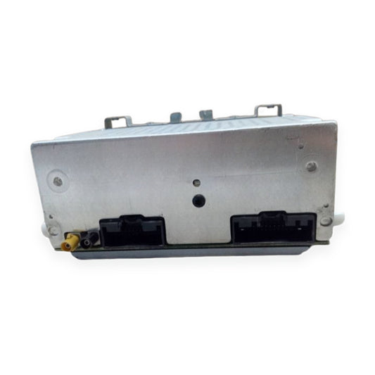 2011–2013 Ford Fiesta AM FM CD Satellite Radio Receiver ID AE8T-19C157-AA — used automotive part