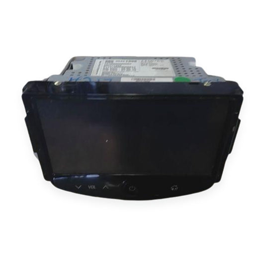 2015–2016 Chevrolet Trax MyLink Radio Receiver with Satellite U2K OEM — view 1
