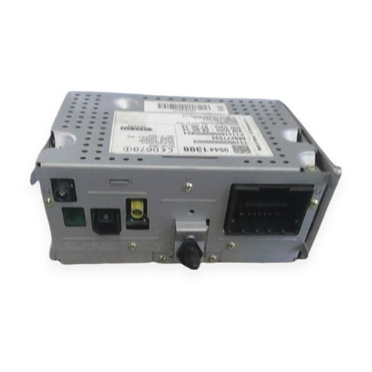 2015–2016 Chevrolet Trax MyLink Radio Receiver with Satellite U2K OEM — used automotive part