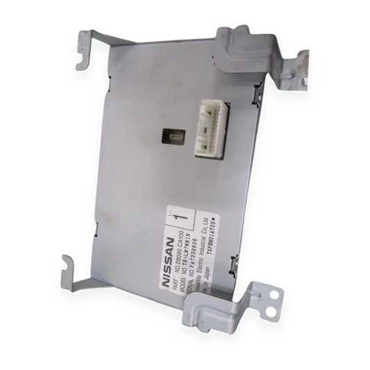 2004–2007 Infiniti QX56 Front Center Dash Mounted Display Screen Navigation OEM — used automotive part