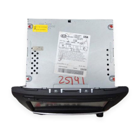 2014–2015 Kia Sorento Radio Receiver Display Nav Screen OEM — used automotive part