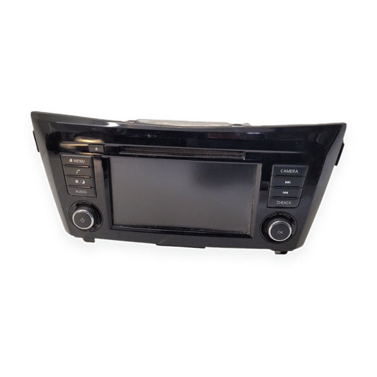 2018–2020 Nissan Rogue AM FM CD Radio Receiver — used automotive part