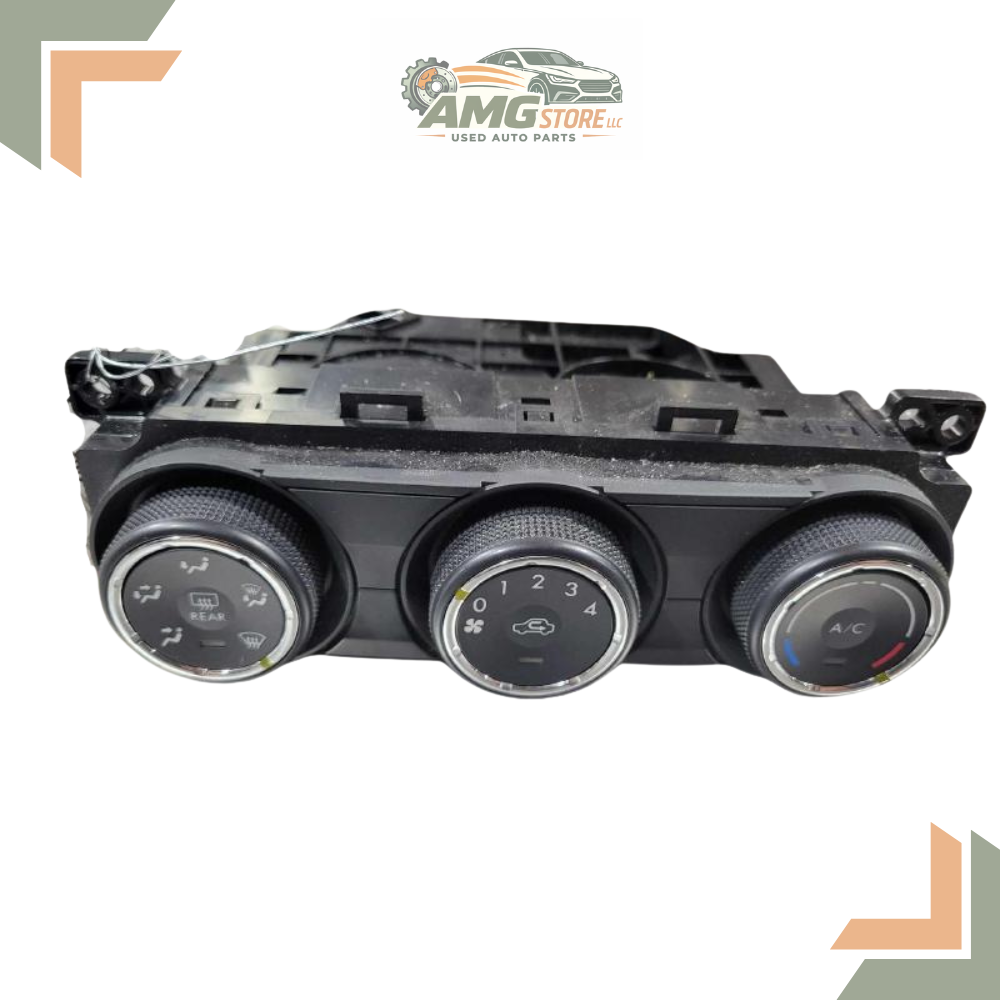 2014–2015 Subaru Forester A/C AC Temperature Control Unit — view 1