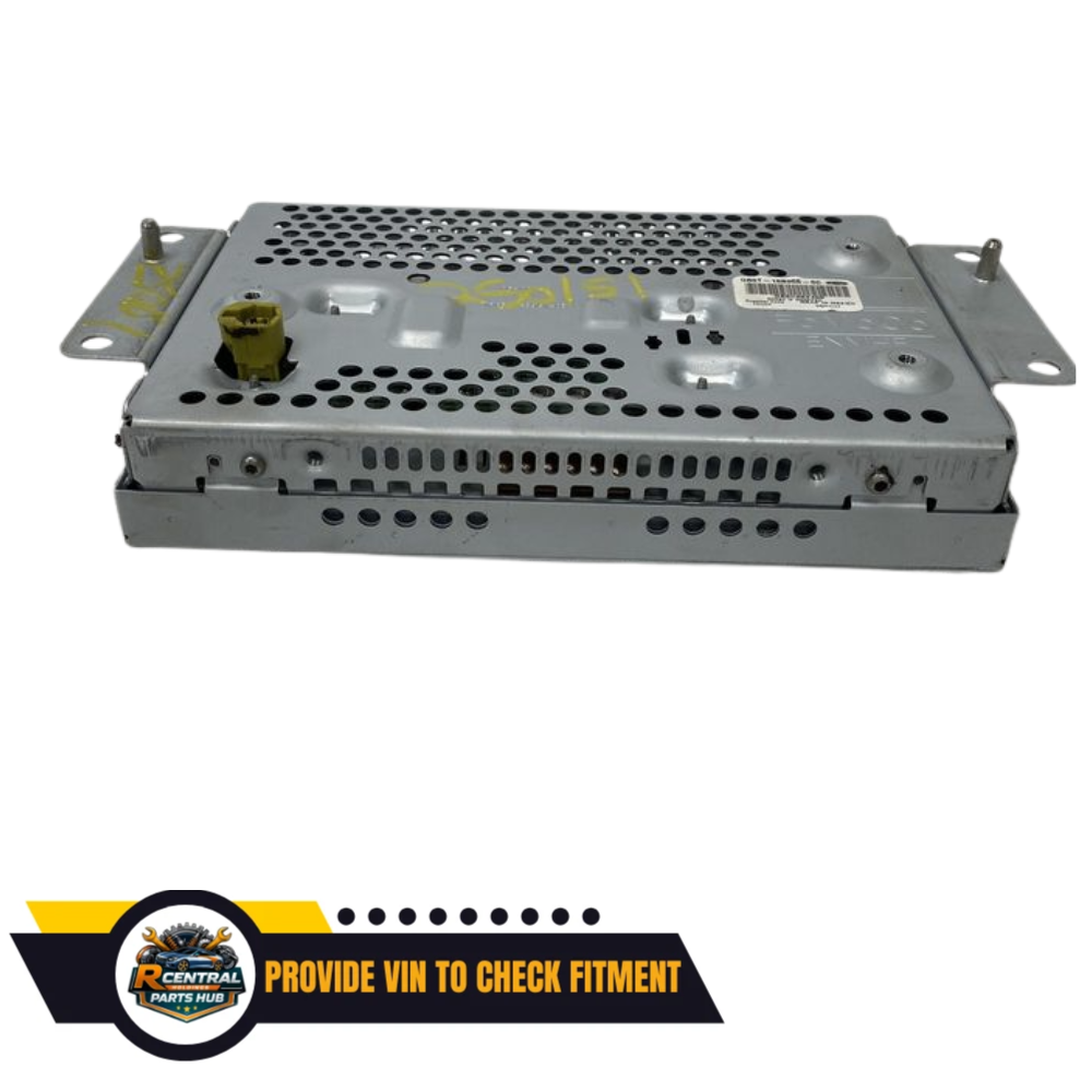 2017–2019 Ford Explorer Navigation Radio Display Screen OEM — view 3