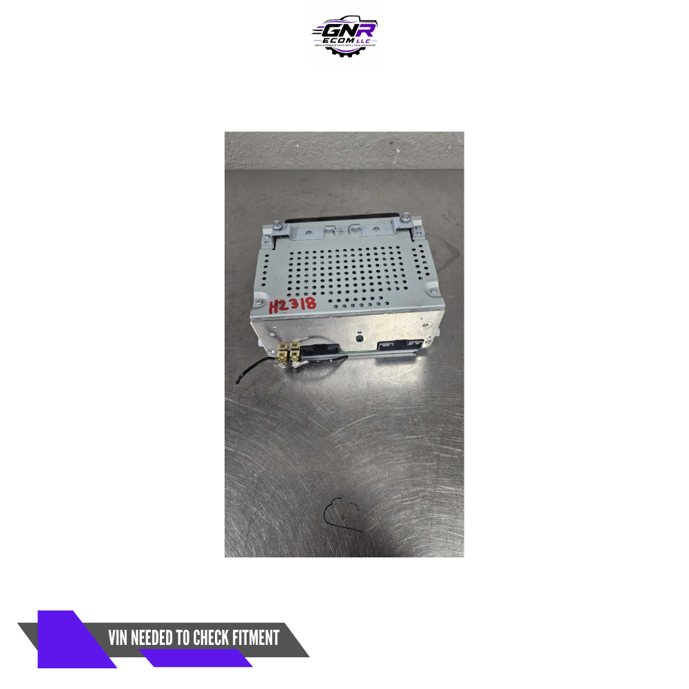 2011–2013 Ford Fiesta AM FM CD Player Satellite Radio Receiver OEM — view 1