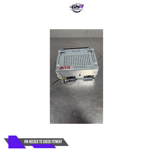 2011–2013 Ford Fiesta AM FM CD Player Satellite Radio Receiver OEM — view 1
