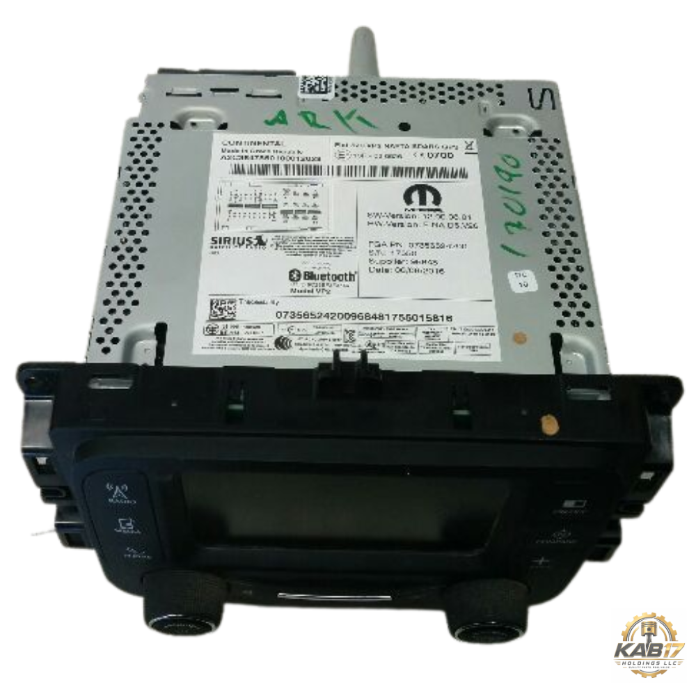 2015–2017 Jeep Renegade 5" Touch Radio Display Receiver Satellite OEM — view 1