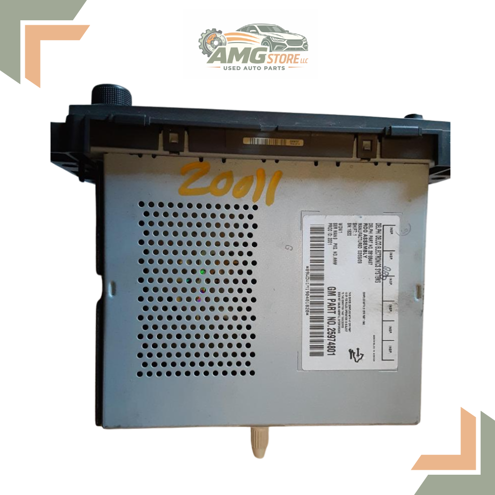 2007–2013 Chevrolet Silverado 1500 CD MP3 Player Radio Receiver — view 2