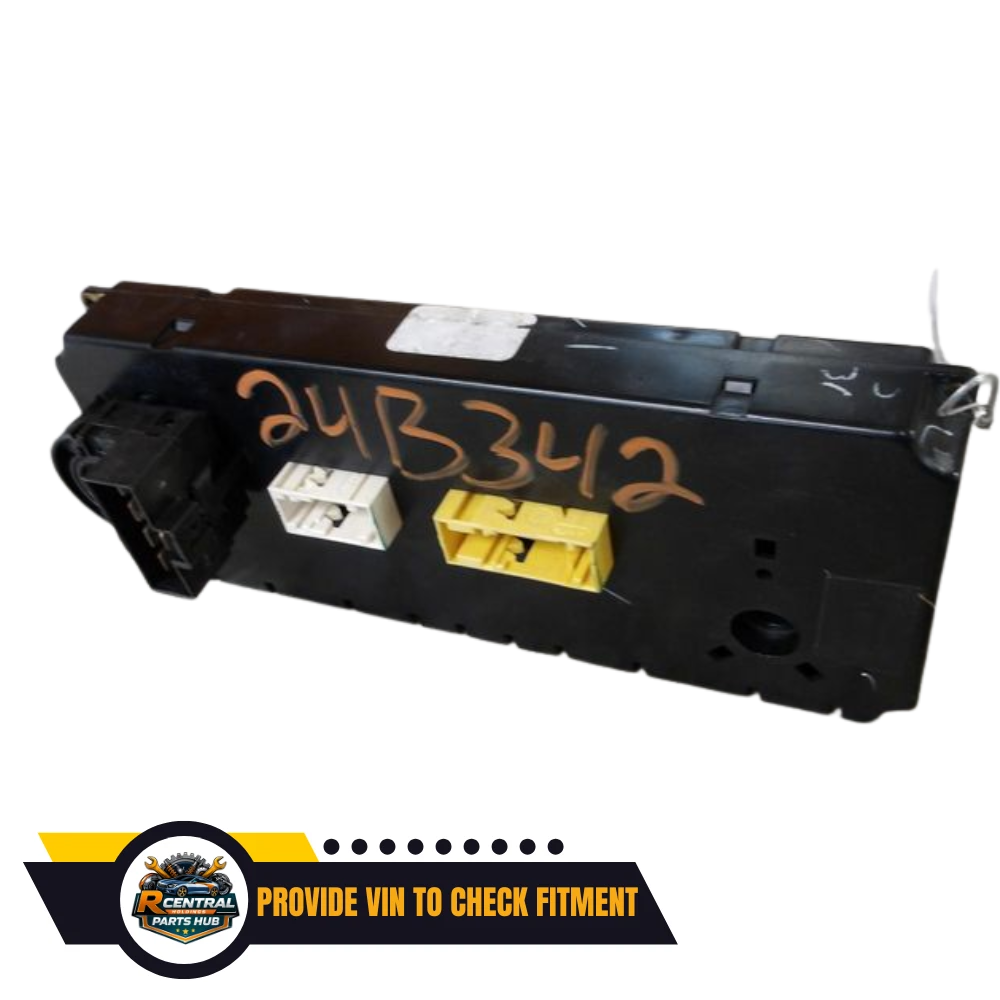 2005–2007 Nissan Pathfinder AC Heater Control OEM — view 2