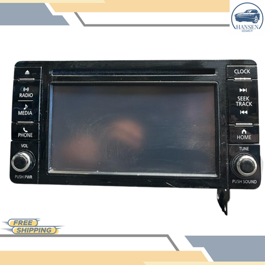 2016–2018 Mitsubishi Outlander Radio Receiver 6.10" Display Screen 16 17 18 — view 1