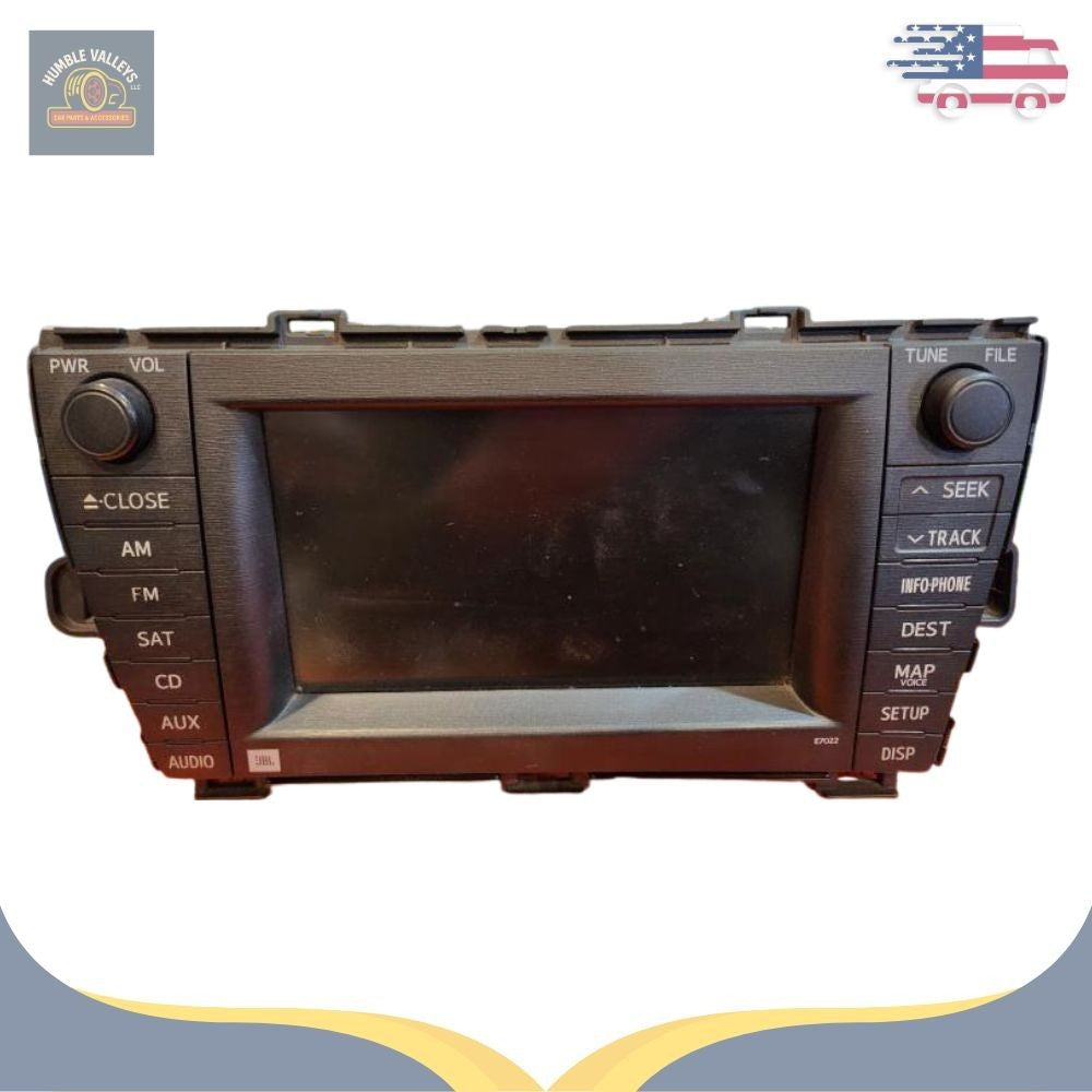 2010–2011 Toyota Prius Dash Display Screen Navigation E7022 — view 1