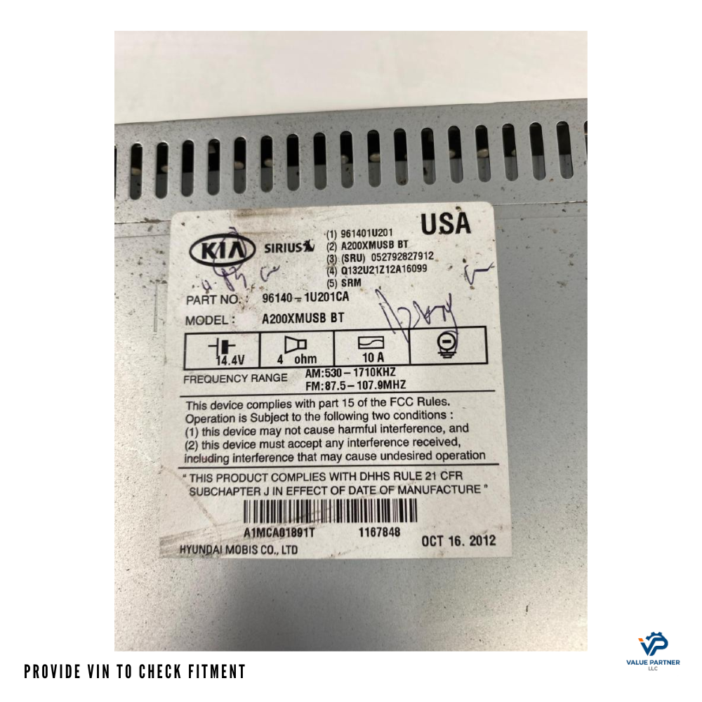 2010–2012 KIA Sorento Radio Receiver CD Player Bluetooth Sirius Satellite OEM — view 4