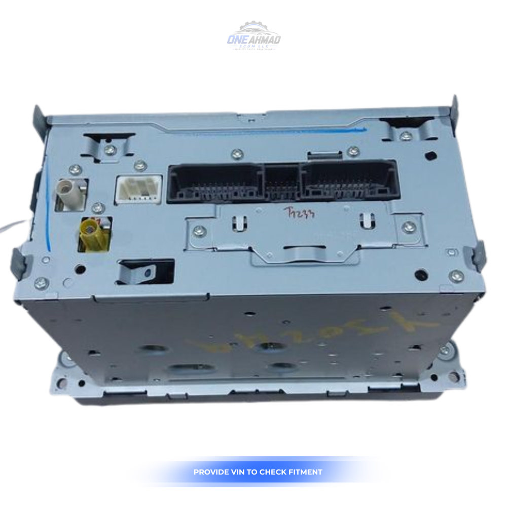 2013–2016 Chrysler Town And Country AM/FM Sat Radio CD Player Receiver OEM — view 4