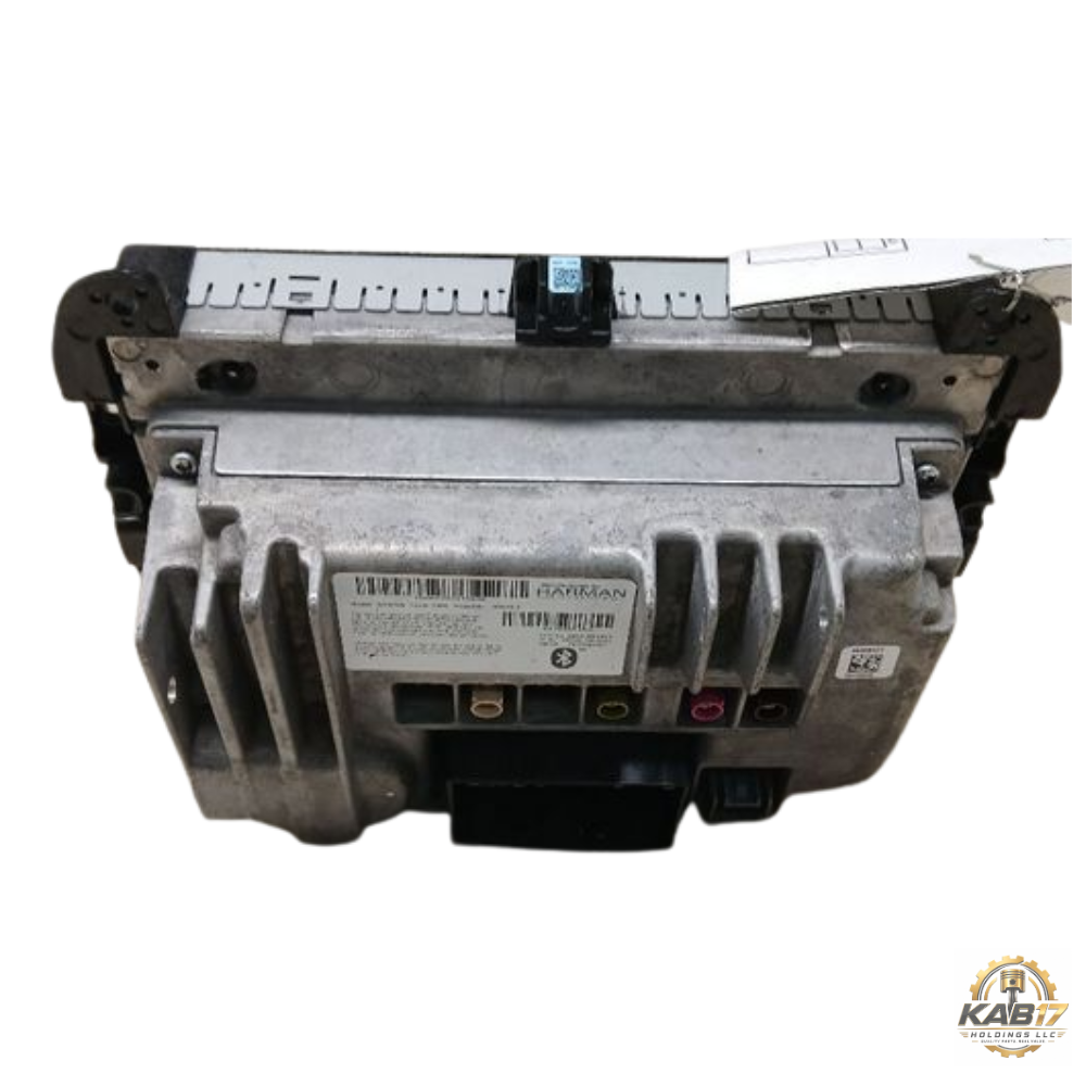 2014–2017 Dodge Durango 8.4" Touch Screen Radio Navigation SAT BT OEM — view 2