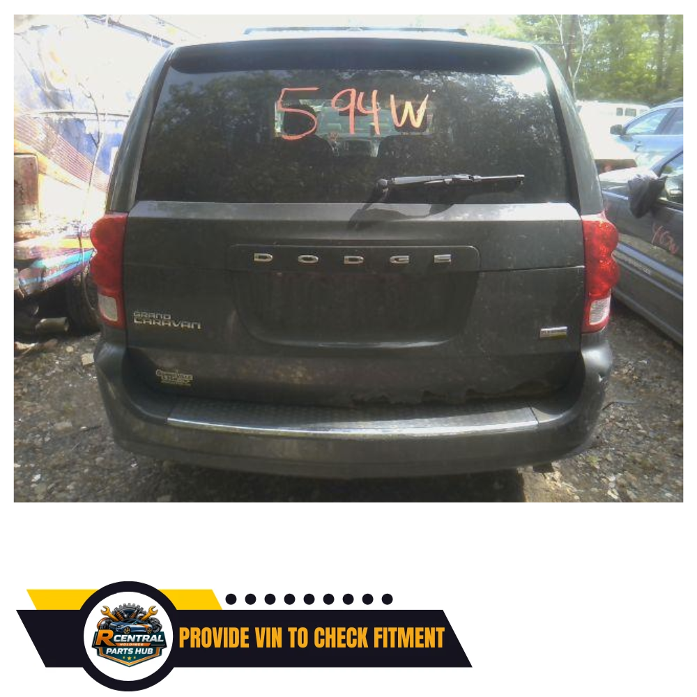 2010 Dodge Caravan Radio Receiver with Satellite — view 3