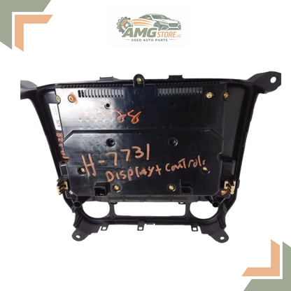 2014 Chevrolet Silverado 1500 2500 Audio Radio Control Panel with Screen 23176312 — view 2