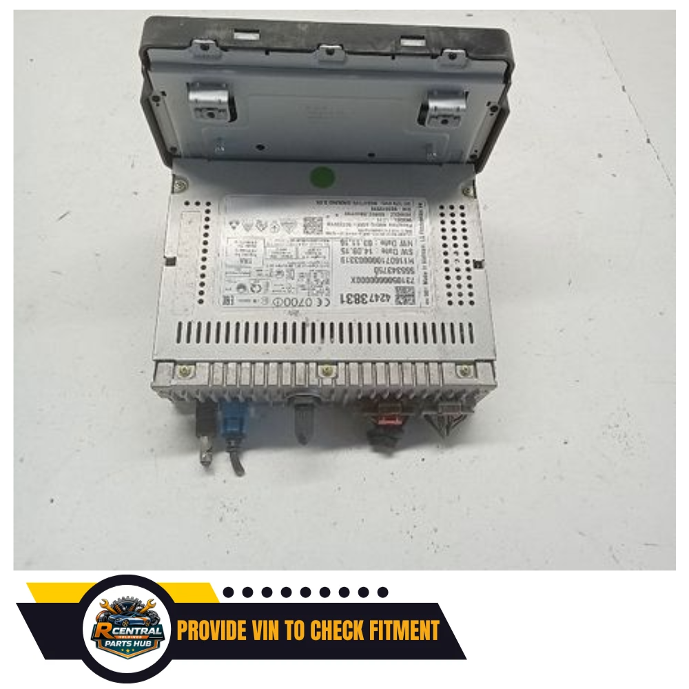 2016–2017 Chevrolet Malibu Volt Radio Display Control Panel 8" — view 2