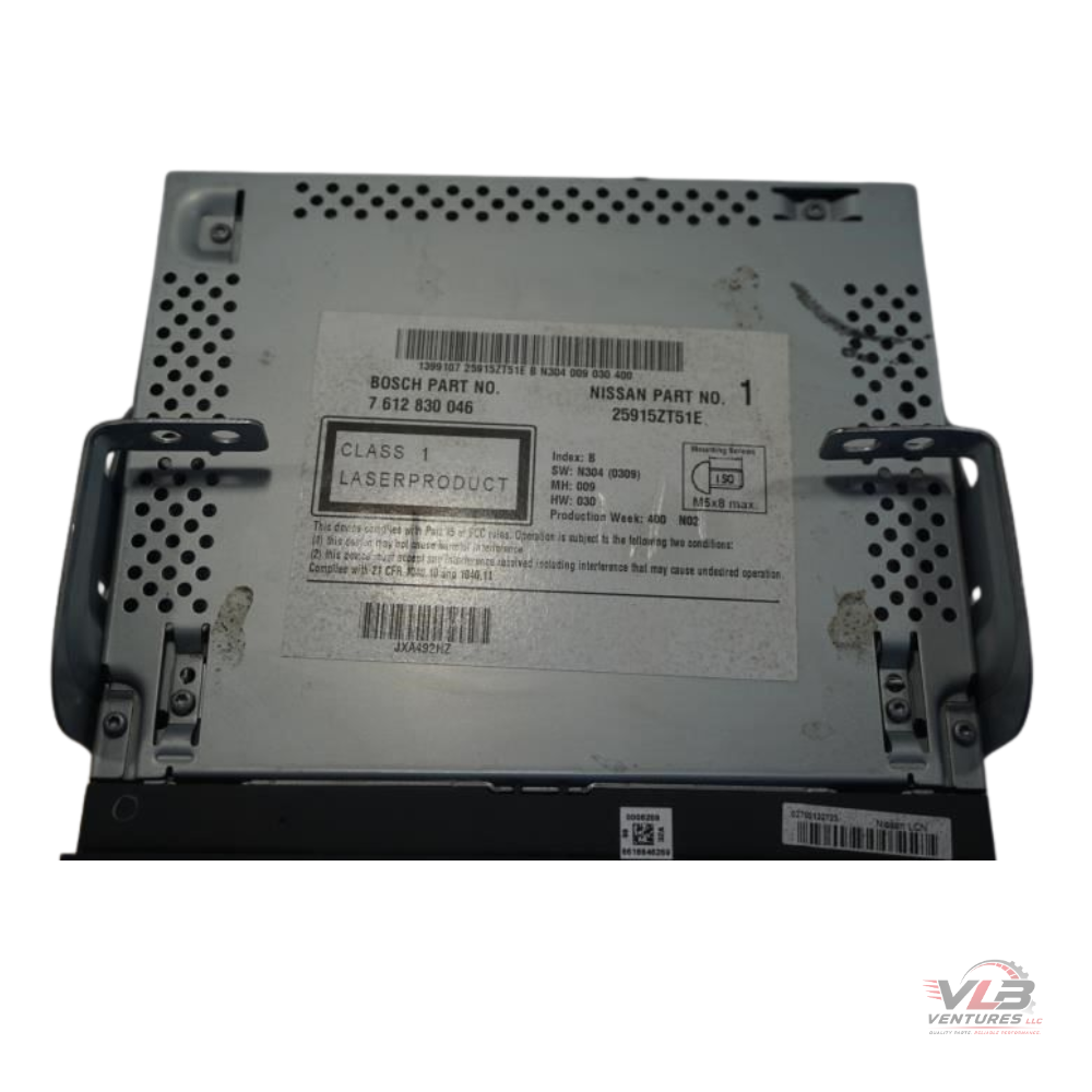 2011 Nissan Juke Radio Receiver Navigation with Display — view 3