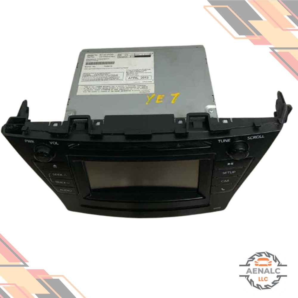 2012–2014 Toyota Prius V Display Screen CD Radio Receiver OEM — view 2