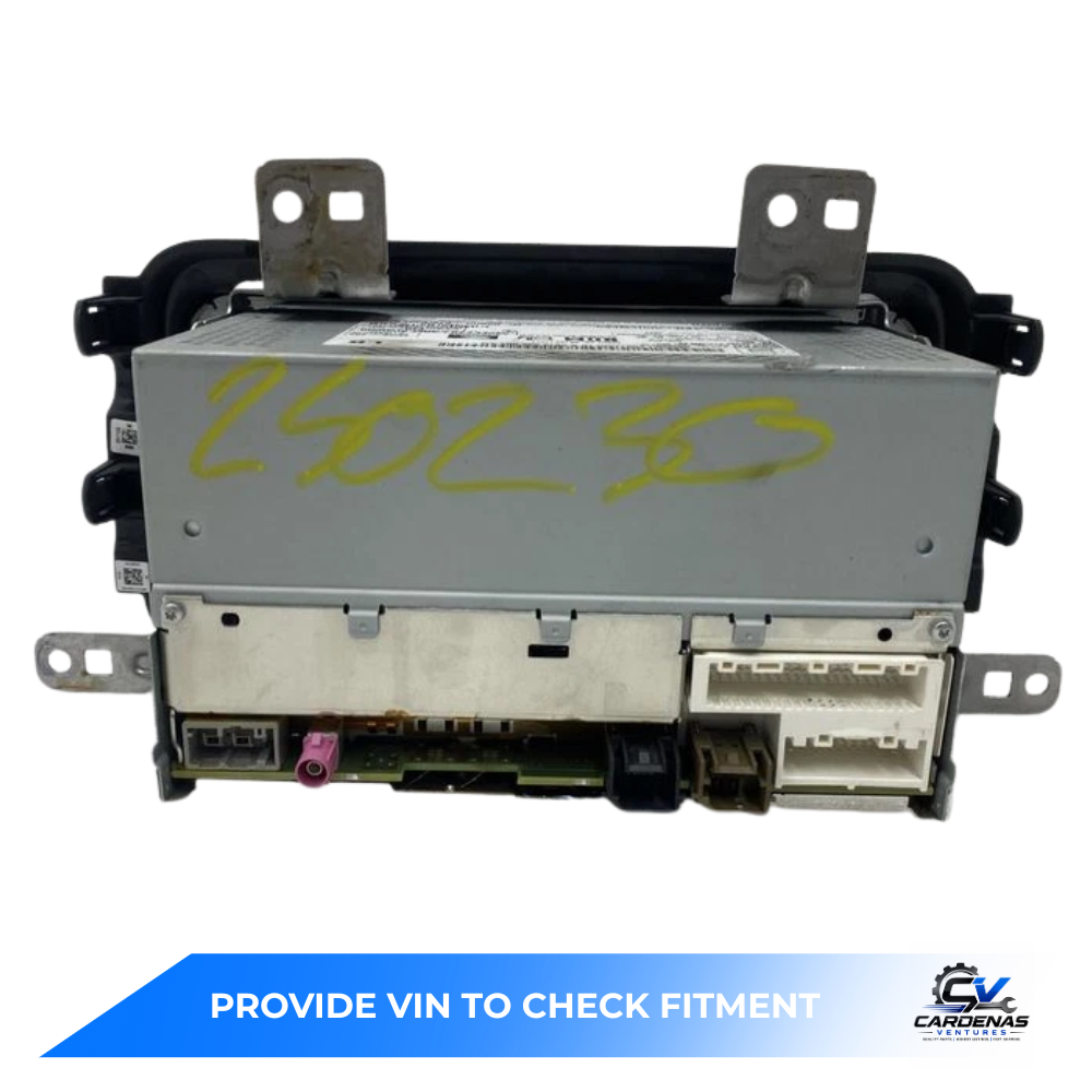 2020 Nissan Versa Satellite Radio Display Screen without Navigation — view 4