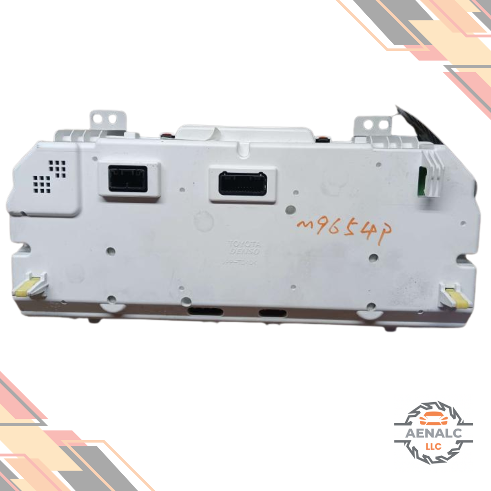 2015–2016 Toyota Sienna Speedometer MPH XLE Cluster Gauge OEM — view 4