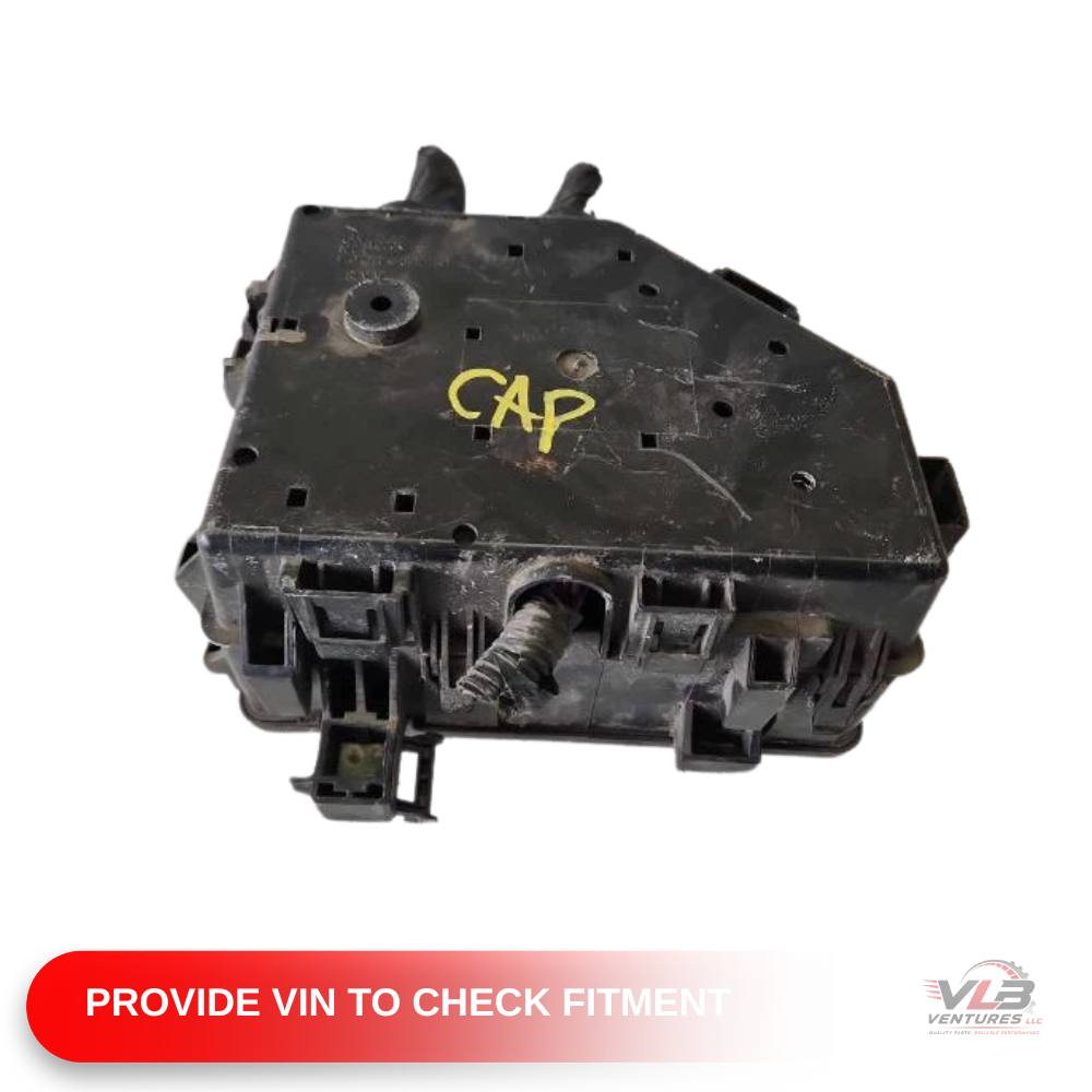 2015–2017 Chevrolet Traverse Engine Compartment Fuse Box OEM — view 2
