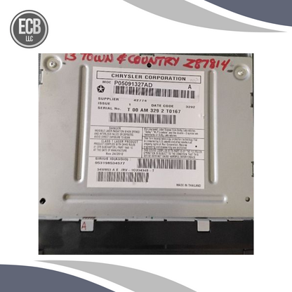 2013–2016 Chrysler Town & Country AM/FM Sat Radio CD Player Receiver OEM — view 4