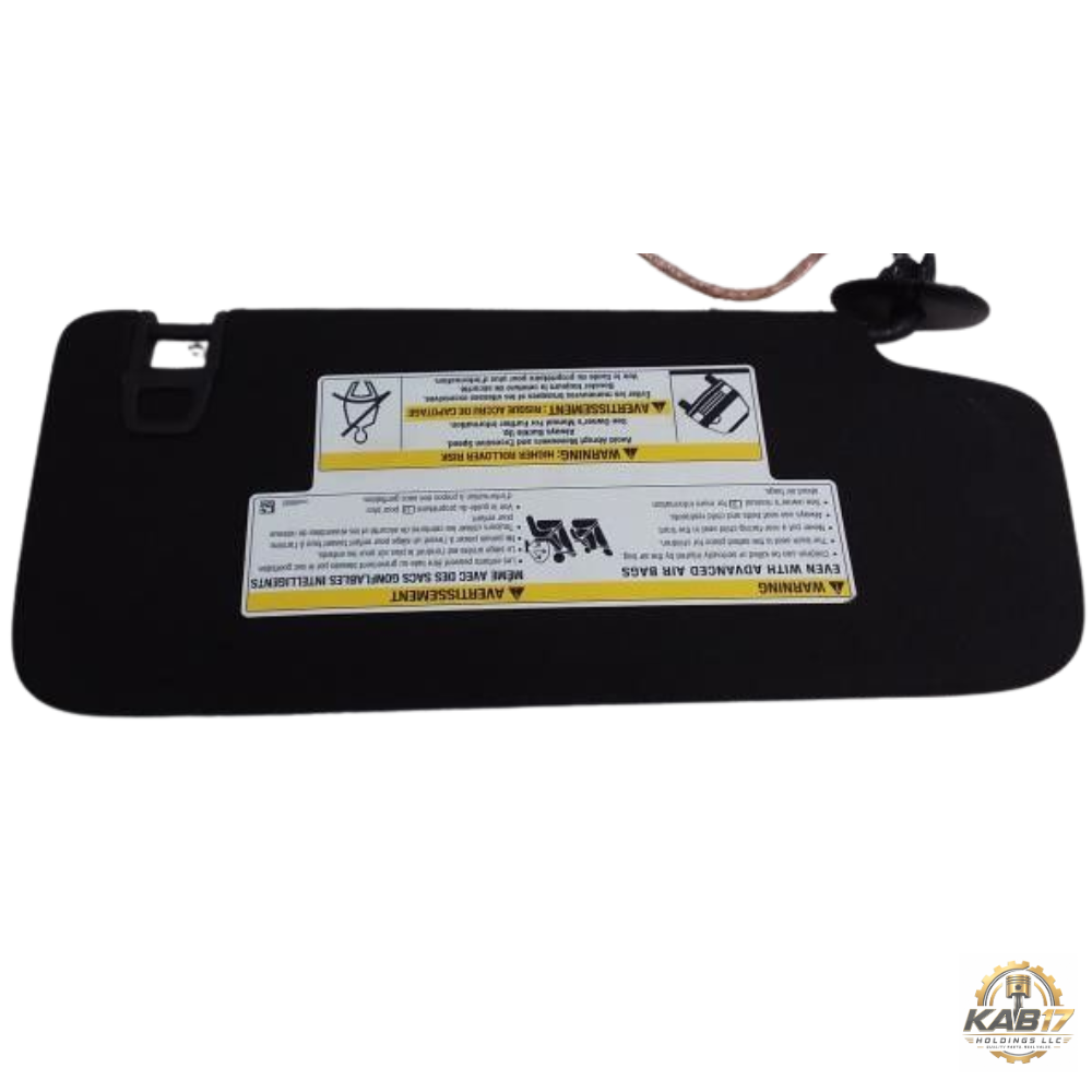 2019–2024 Cadillac XT4 LH Driver Sunvisor Sun Visor with Mirror & Light OEM — view 2