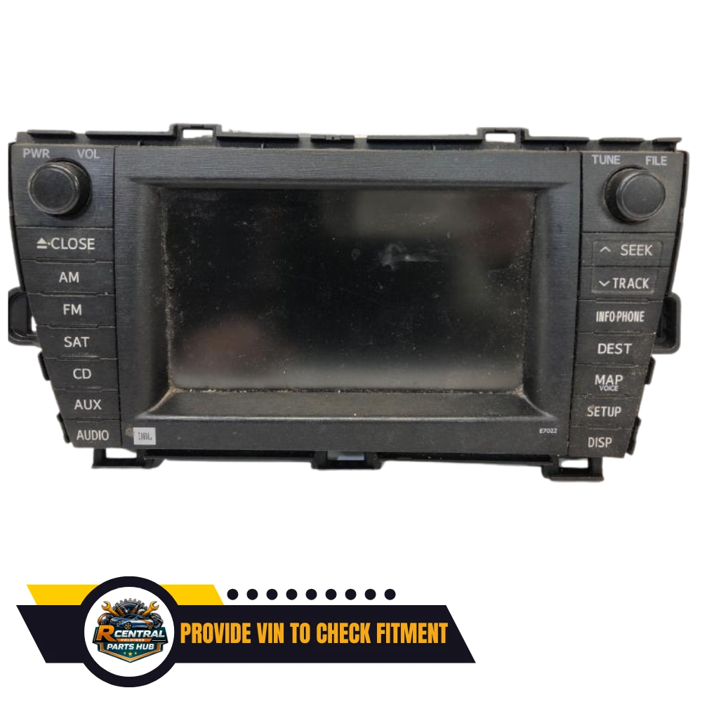 2010–2011 TOYOTA PRIUS DISPLAY SCREEN DASH MOUNTED NAVIGATION SATELLITE E7022 — view 1