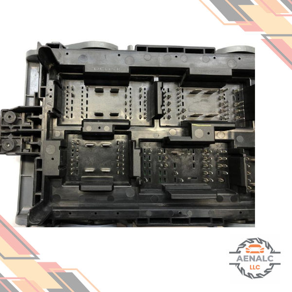2007–2009 Chevrolet Suburban 1500 Fuse Box Engine Factory TESTED — view 3