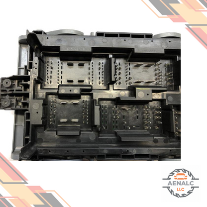 2007–2009 Chevrolet Suburban 1500 Fuse Box Engine Factory TESTED — view 3