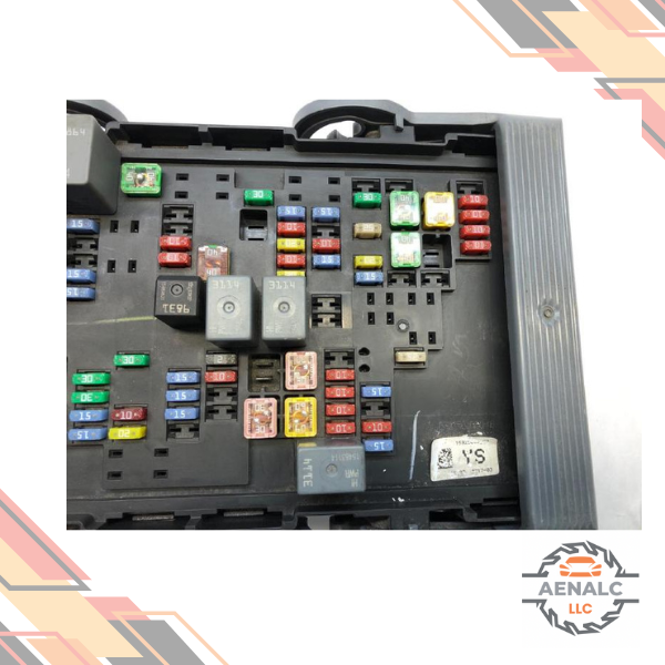 2007–2009 Chevrolet Suburban 1500 Fuse Box Engine Factory TESTED — view 5