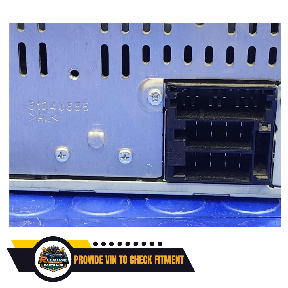 2010–2012 KIA Sorento Radio Receiver CD Player Bluetooth Sirius Satellite OEM — view 4