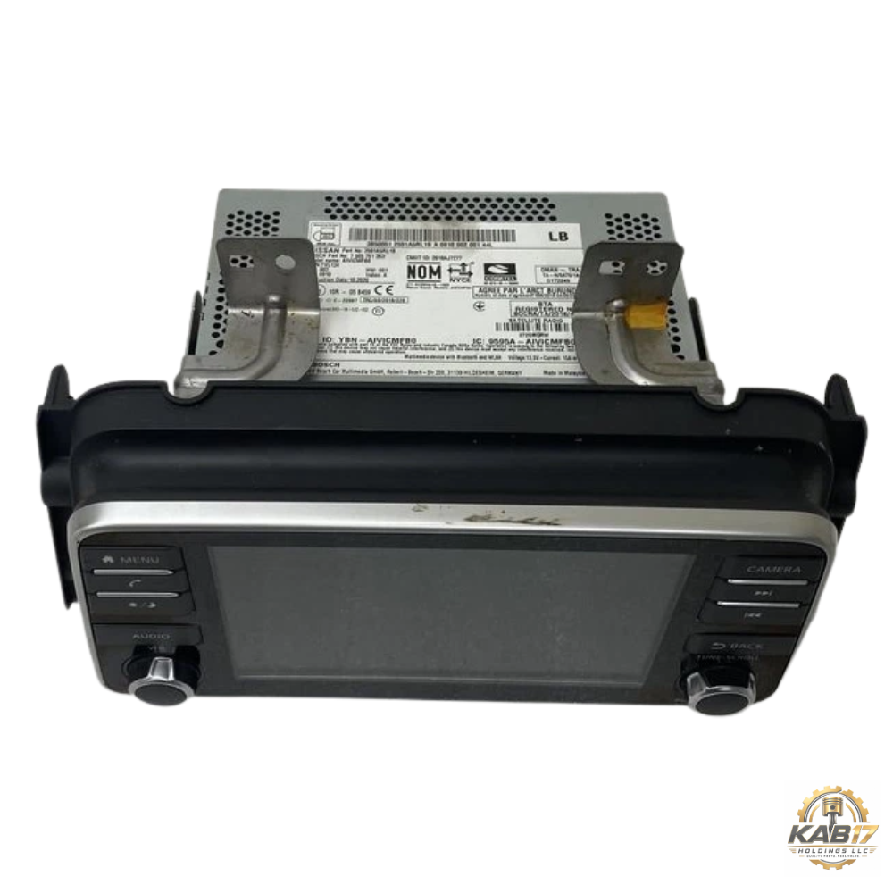 2020 Nissan Versa Satellite Radio Display Screen without Navigation OEM — view 4