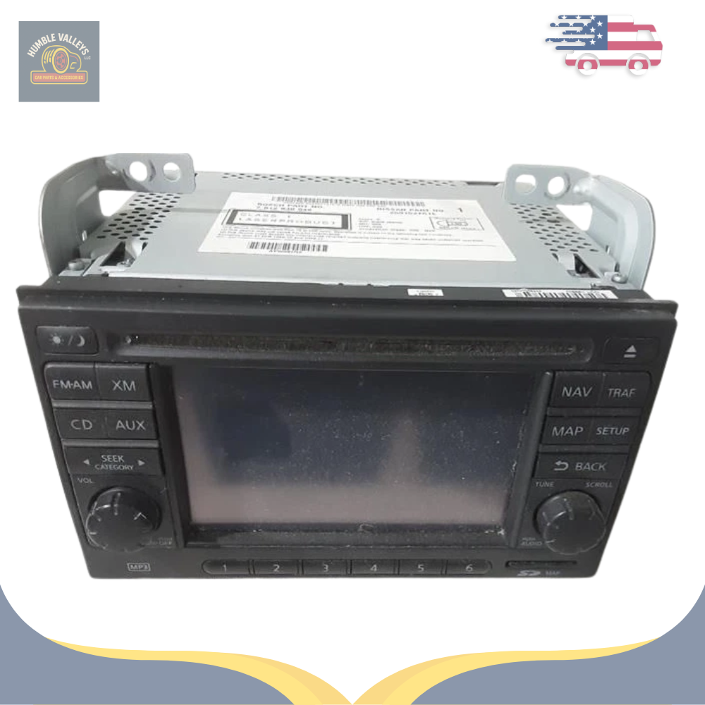 2011 Nissan Juke Radio Receiver Navigation with Display OEM — view 1
