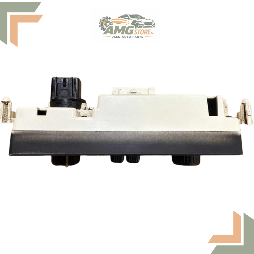 2005–2006 Chevrolet Avalanche Manual Climate Heater AC Control OEM — view 2