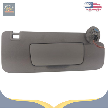 2018–2019 Chevrolet Equinox LH Driver Sunvisor Sun Visor with Mirror & Light OEM — view 2