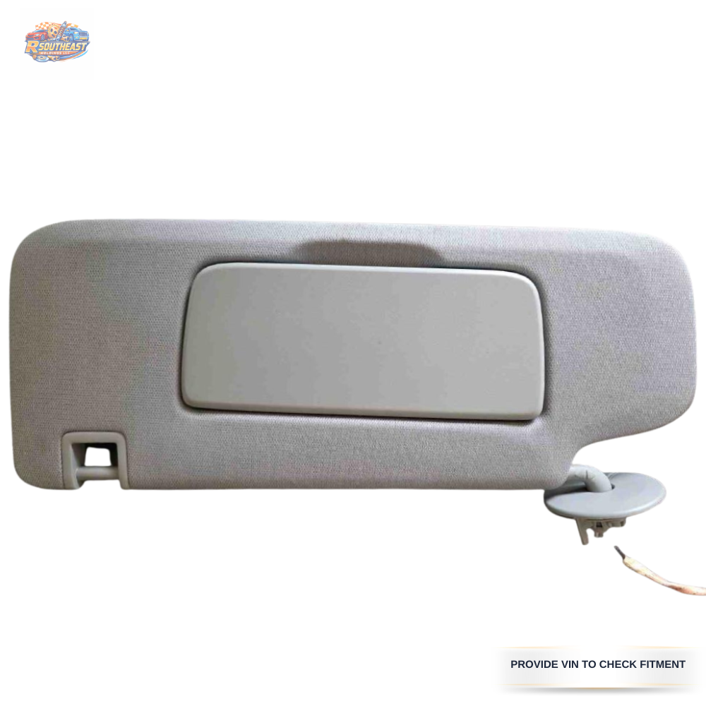 2018–2019 Chevrolet Equinox LH Driver Sunvisor Sun Visor with Mirror & Light OEM — view 2