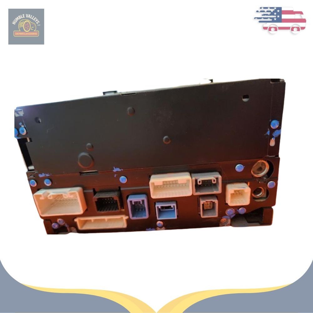 2010–2011 Toyota Prius Dash Display Screen Navigation E7022 — view 2