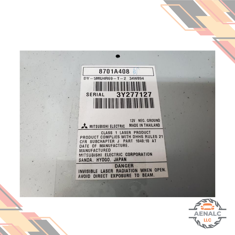 2014–2015 Mitsubishi Outlander AM FM Radio Receiver 6.1" Screen OEM — view 2