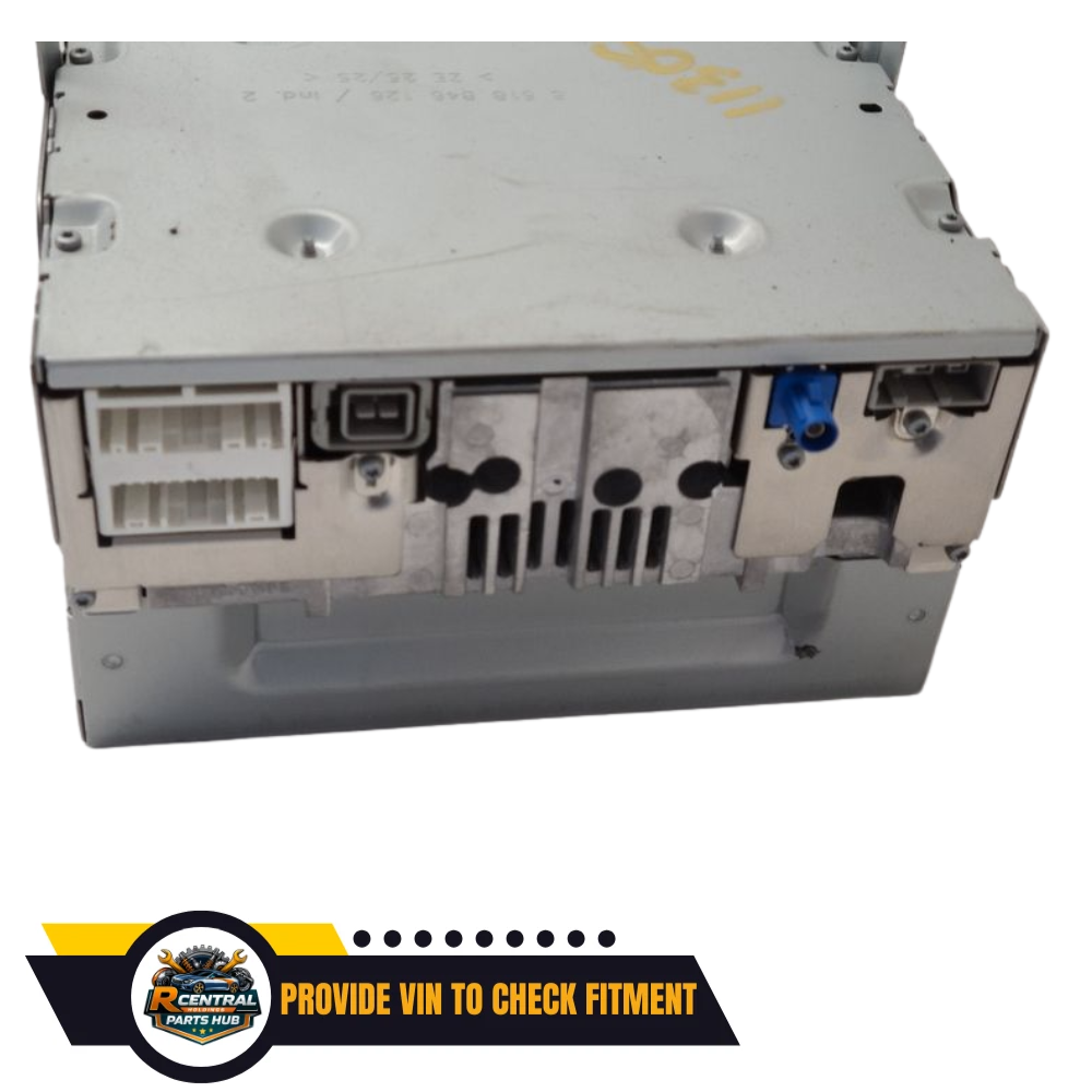 2011 Nissan Juke Radio Receiver Navigation with Display — view 3