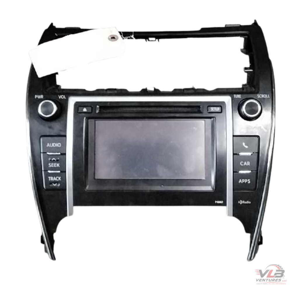 2012–2013 Toyota Camry Radio Display Receiver AM FM CD P10067 OEM — view 1