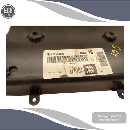 2004–2006 Nissan Titan Armada Roof Info-GPS-TV Screen Display Screen OEM — view 3