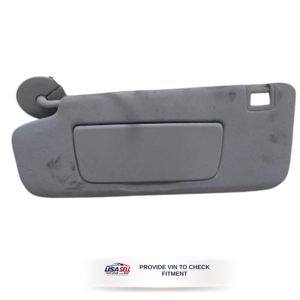 2018–2019 Chevrolet Equinox LH Driver Sunvisor Sun Visor with Mirror & Light OEM — view 2