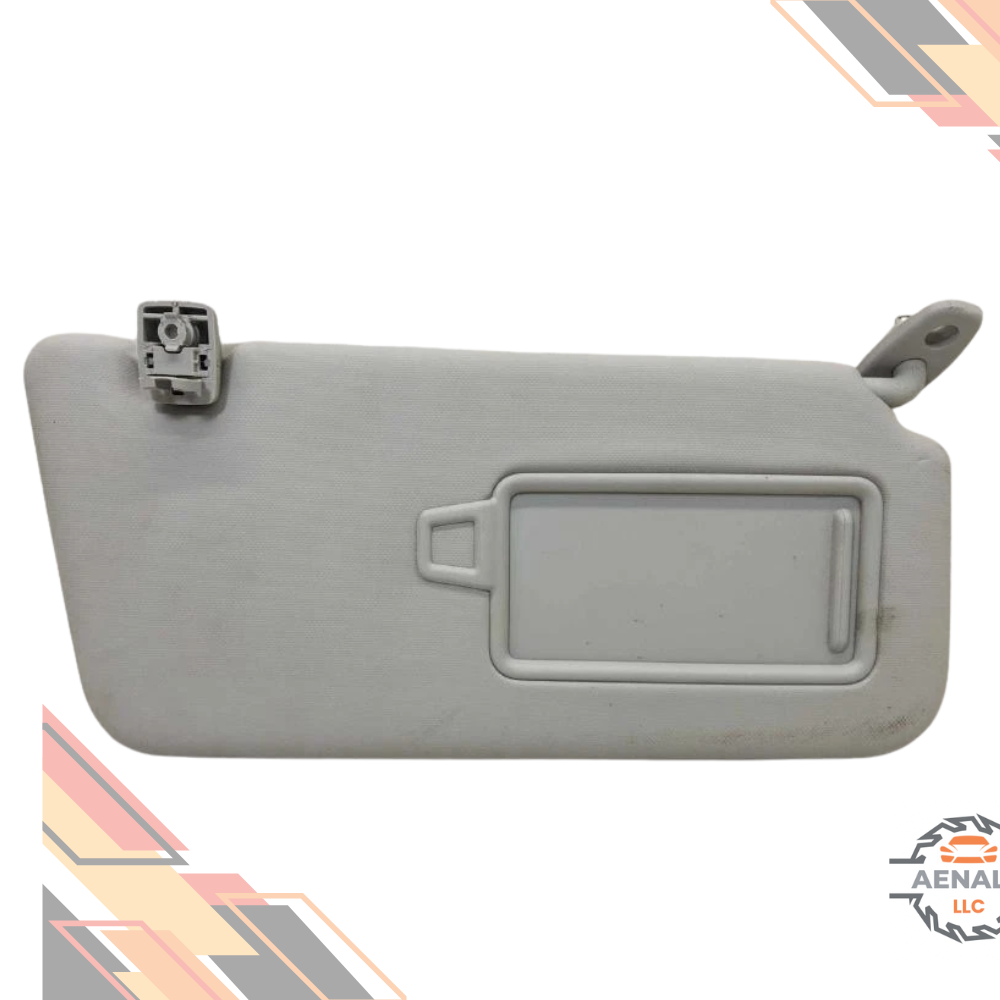 2020–2022 Kia Soul RH Passenger Sunvisor Sun Visor with Mirror OEM — view 1