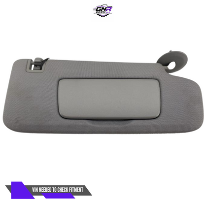 2020–2023 Chevrolet Equinox RH Passenger Sunvisor Sun Visor with Mirror & Light OEM — view 3