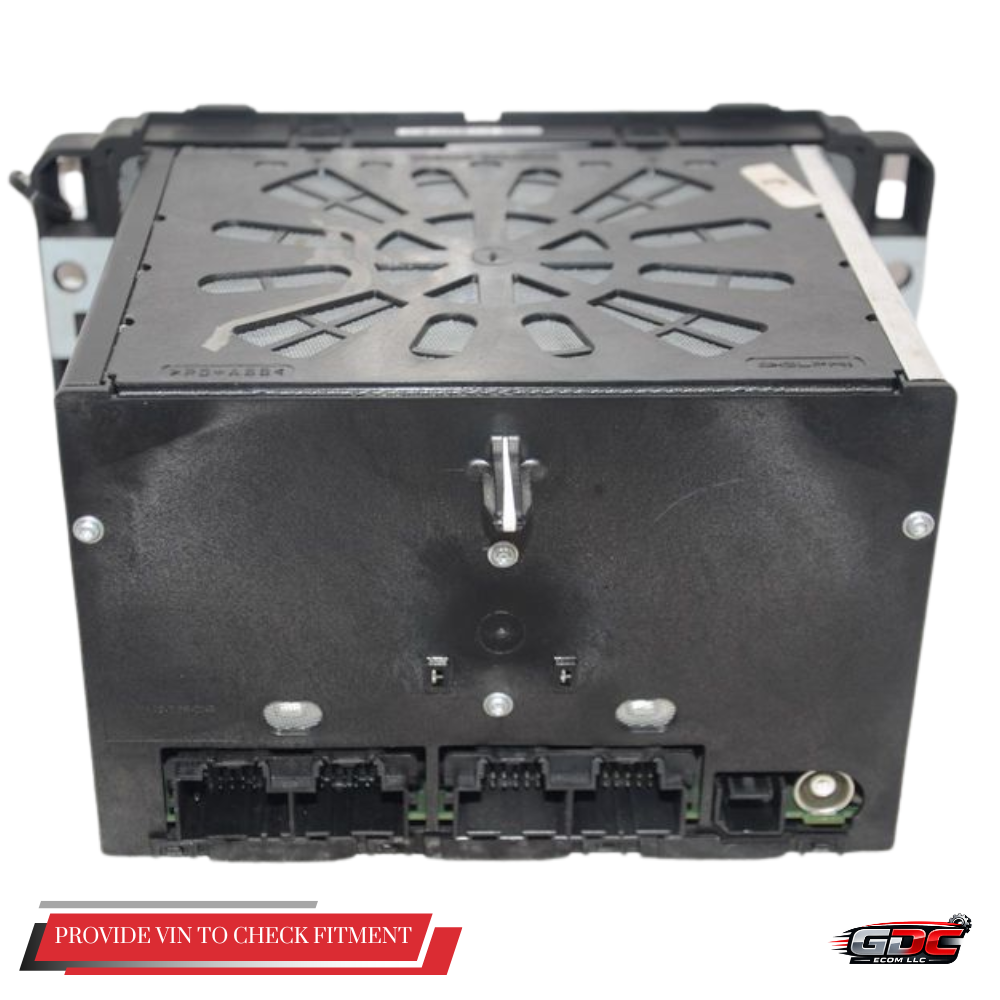 2015–2016 Chevrolet Traverse Radio CD Player with Display Screen OEM — view 2