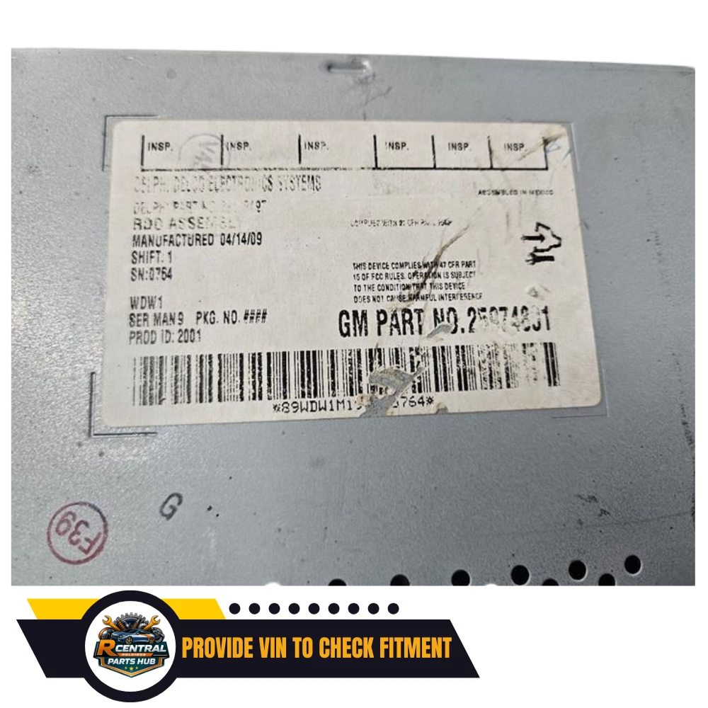 2007–2013 Chevrolet Silverado 1500 CD MP3 Player Radio Receiver — view 3